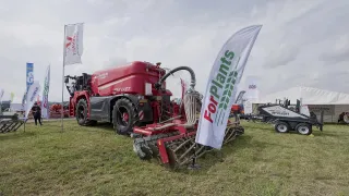 Vervaet Quad 550 na venkovní výstavě