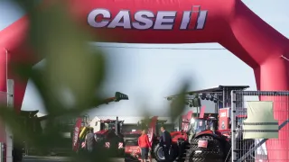 Expozice techniky Case IH na venkovní akci