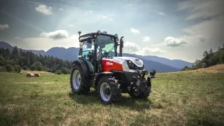 Nový Steyr 4120 Spezial F CVT se veřejnosti poprvé představí na veletrhu EIMA International 2026 v Boloni.