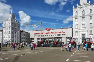 Areál závodu na výrobu traktorů Belarus