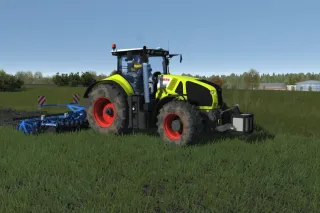 Traktor s nářadím ve hře Cattle and Crops