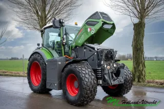 Elektrický traktor Fendt 313 E s otevřenou kapotou