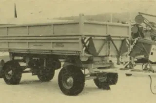Historický sklápěcí přívěs BSS PS 2 12.09 Agro