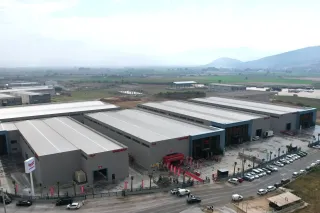 Letecký pohled na výrobní závod Yanmar