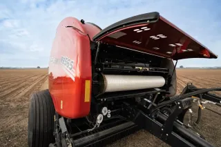Otevřený lis New Holland Roll Baler s kompostovatelnou síťovinou