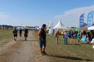 Návštěvníci na výstavě zemědělské techniky