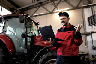 Servis zemědělské techniky - ilustrační foto.