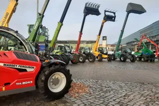 Teleskopické nakladače vystavené na veletrhu DeLuTa v Brémách