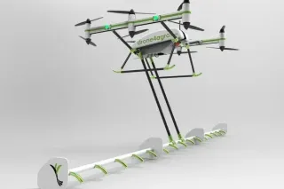 Dron pro postřik rostlin na bílém pozadí
