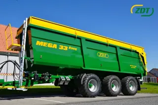 Zelenožlutý třínápravový návěs ZDT Mega 33 Easy