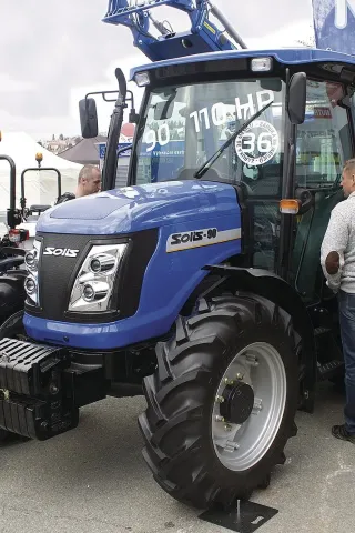 Traktor Solis 90 využívá komponenty od renomovaných výrobců, jako je hydraulika MITA, vstřikování BOSCH a převodovka s nápravami od i rmy Carraro