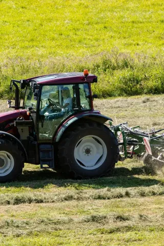 Valtra A HiTech 4