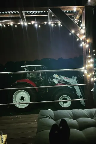 Pohled na traktor Steyr z pohodlí domova.