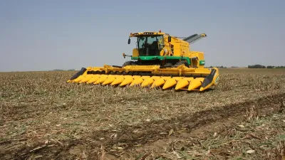 Oxbo 8840