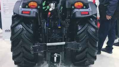 Speciální úzkorozchodové traktory Carraro Compact