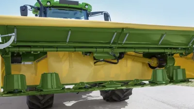 Nový čelní žací stroj Krone EasyCut-Highland