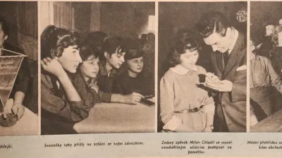 Historická černobílá fotografie zemědělské práce s koňmi