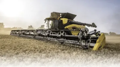 Na agrosalonu má pravidelně řada strojů a technologií svoji premiéru. Letos jsou to zejména světoví rekordmani: nejvýkonnější kombajn New Holland CR11.
