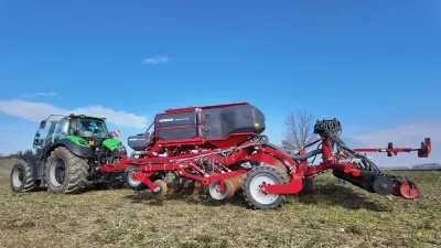 Dalším prakticky představeným secím strojem byl Horsch Focus 6 TD, který se nejčastěji uplatňuje při zakládání porostů řepky a meziplodin.