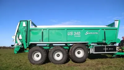 Samson US 340 s třemi nápravami z boku