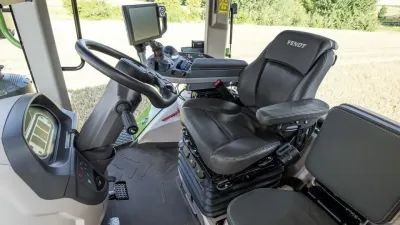 Interiér traktoru řady Fendt 1100 Vario MT