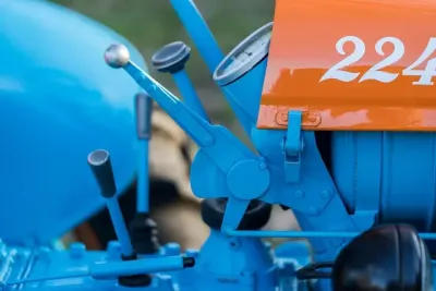 Traktor Lamborghini 2241R – lamborghini paky