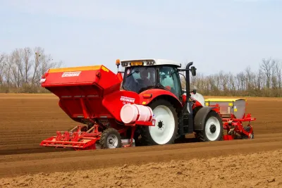 Traktor Steyr