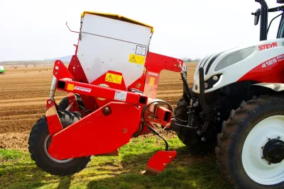 Traktor Steyr