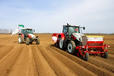 Traktor Steyr
