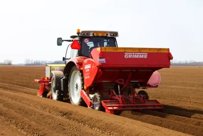 Traktor Steyr