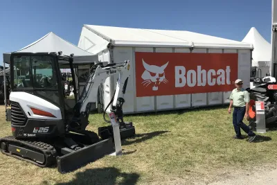 Demopark 2019, trávníková show s golfovým a sportovním trávníkem