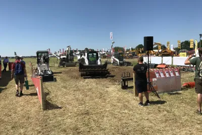 Demopark 2019, trávníková show s golfovým a sportovním trávníkem