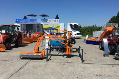 Demopark 2019, trávníková show s golfovým a sportovním trávníkem