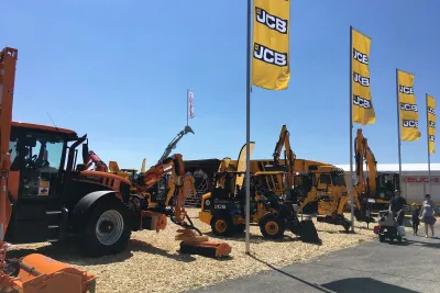 Demopark 2019, trávníková show s golfovým a sportovním trávníkem