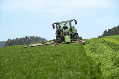 Nový top model Fendt 300 Vario se systémem dynamického navyšování výkonu.