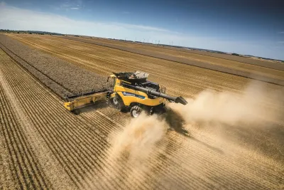 New Holland CR Revelation pro rok 2020.