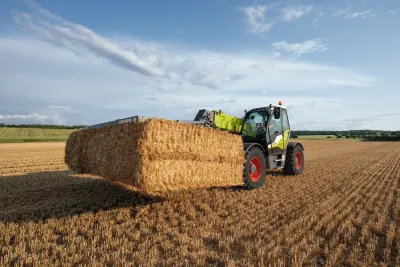 Teleskopický manipulátor Claas Scorpion 960