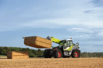 Teleskopický manipulátor Claas Scorpion 960