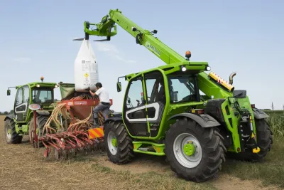 Teleskopický manipulátor Merlo Turbofarmer pro rok 2020