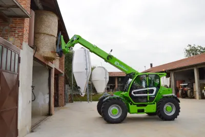 Teleskopický manipulátor Merlo Turbofarmer pro rok 2020