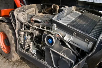 Motorový prostor u T35.105