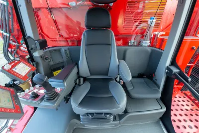 Sklízeč kořenové zeleniny Grimme Varitron 470