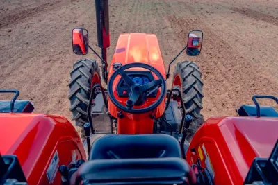 Traktory E-Kubota
