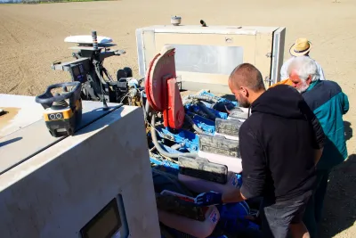 Inovovaný autonomní robot Robotti zasel v Česku desítky hektarů a další budou přibývat
