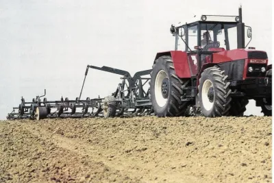 Technická data a ceny traktorů Zetor z 90. let minulého století