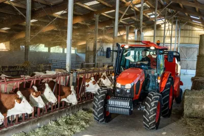 Mezi nejprodávanější traktory na českém trhu patří Kubota M5. Nová modelová řada Kubota M5002 se nyní skládá ze standardních traktorů s výkonem od 94 do 115 koní