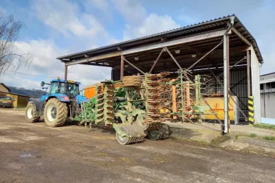 Technika AMAZONE, NEW HOLLAND, PICHON a další pomáhají zemědělství zatraktivnit. Zdroj foto - Mgr. Liliana Geisselreiterová