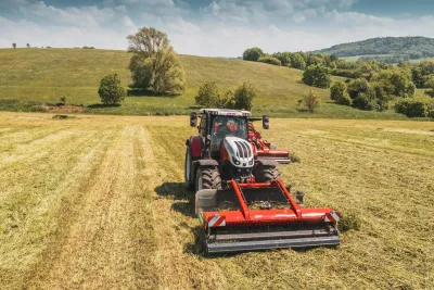 První prodaný Steyr Impuls CVT zamířil do Libhošti. Zapojí se do těžkých polních prací. Zdroj foto - Jan Urban