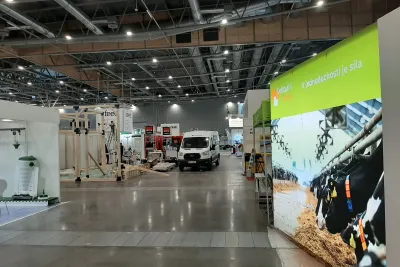 Podívejte se, jak se plní technikou Brněnské výstaviště. Veletrh pro chovatele začíná tento víkend!
