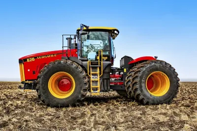 Traktory Versatile modelového roku 2022 poskytnou více výkonu a řadu inovací